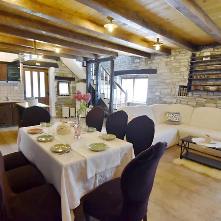 Holiday home Vila Vesna Groznjan