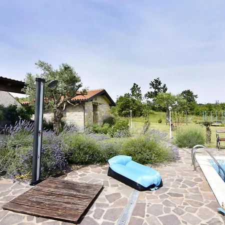Vila Vesna *