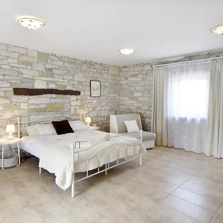 Vila Vesna *