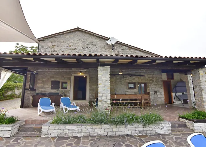 Vila Vesna * Groznjan